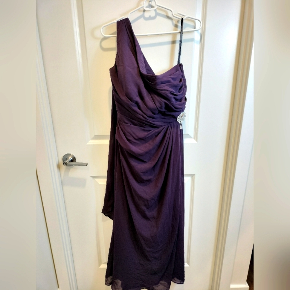 15. Bill Levkoff Bridesmaid Dress Plum